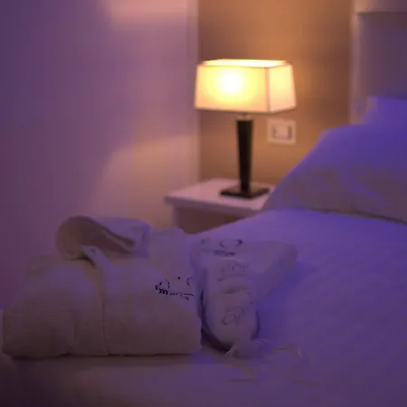 לינה וארוחת בוקר Maga Miri Relais 4*